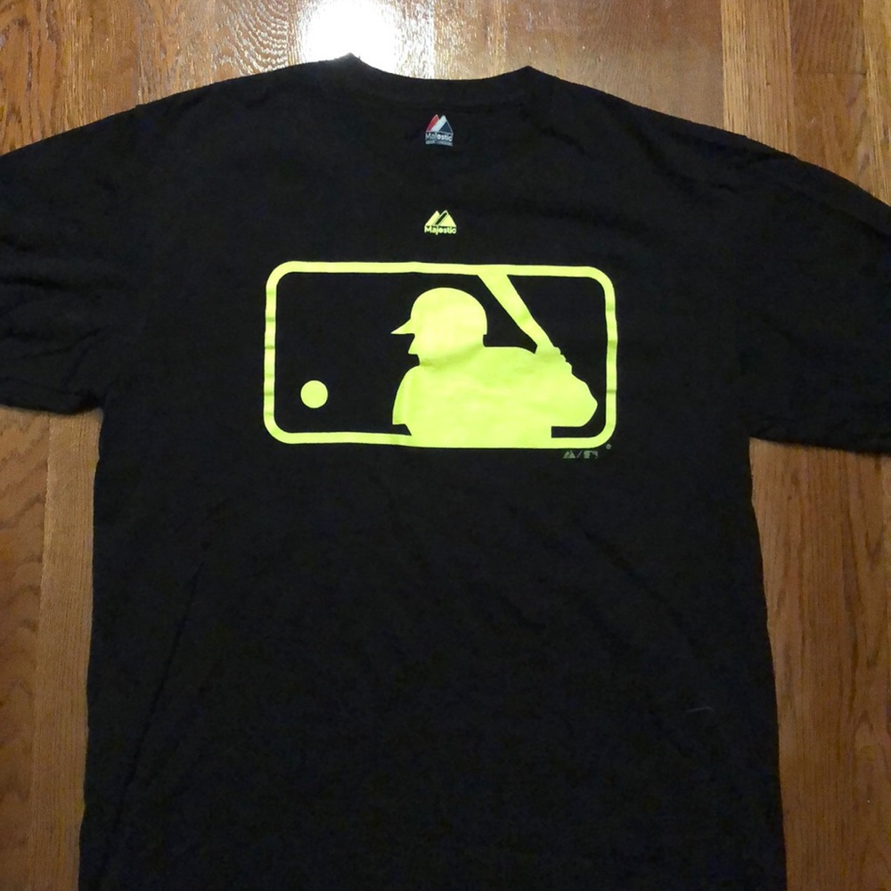 Majestic MLB T Shirt
